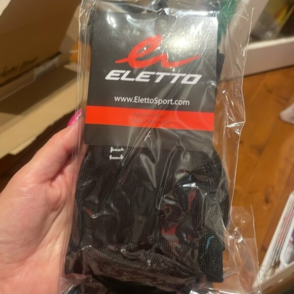 Eletto BAS Main Soccer Socks Medium 9-11 - Picture 2 of 5